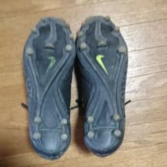 NIKEスパイクハイパーベノムFG25.5のサムネイル