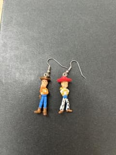 ウッディとジェシー ピアス(両耳用)のサムネイル
