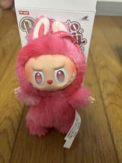 POP MART THE MONSTERS ぬいぐるみ ピンクのサムネイル