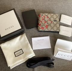 GUCCI グッチ GGスプリーム スネーク 財布 折り財布　美品のサムネイル