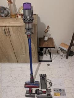 T*m様 【極美品】Dyson V11 Fluffy SV14 取説、 付属品完 極美品】Dyson V11 Fluffy SV14 取説、 付属品完備 - メルカリ