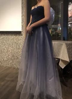 二次会ドレスのサムネイル