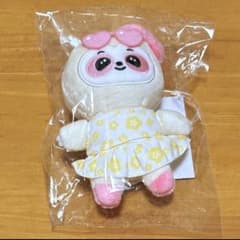 NiziU アヤカ NIZOO アノ バッグチャーム ポップアップ - メルカリ