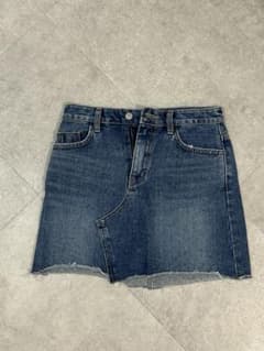 デニム ミニスカート 切りっぱなし加工のサムネイル