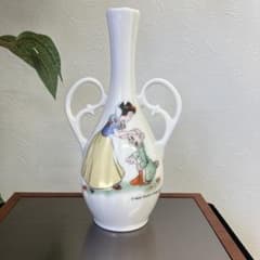 Disney 白雪姫 花瓶 フラワーベース 陶器 - メルカリ