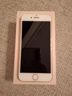 iPhone8 64GB ゴールド SIMフリーのサムネイル