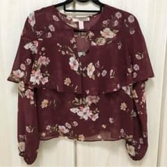 大流行 花柄ブラウス 韓国ファッション chuu stylenandaのサムネイル