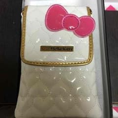 ハローキティー 携帯、定期ケースのサムネイル