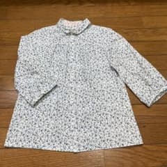 CUBE SUGAR  七分袖花柄ブラウスのサムネイル