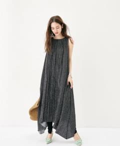 【Mila Owen】very掲載商品ノースリーブドットワンピースのサムネイル