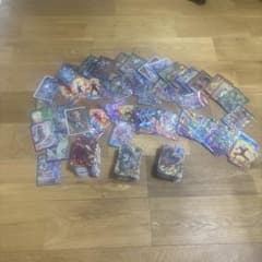 ドラゴンボールヒーローズ引退品　たくさんのサムネイル