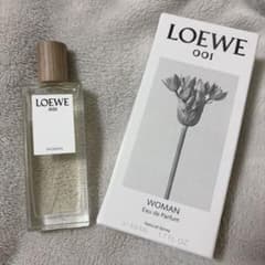 LOEWE 001 WOMAN Eau de Parfum 50mLのサムネイル