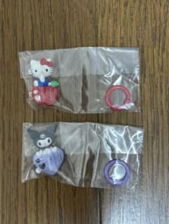 サンリオ ハローキティ クロミ チャーム 2点セットのサムネイル