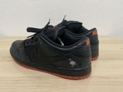 NIKE SB DUNK LOW "black pigeon" ナイキ　ダンクのサムネイル