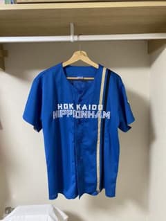 日本ハム　ユニフォーム　ビジターのサムネイル