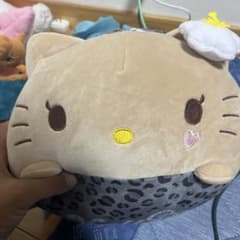 ハローキティ ぬいぐるみ ヒョウ柄のサムネイル