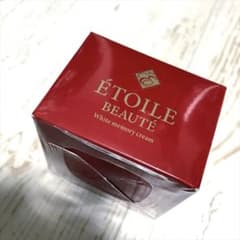 ETOILE BEAUTE 薬用ホワイトニングゲルLAのサムネイル