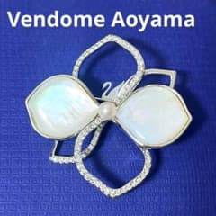 ヴァンドーム青山 ブローチ フラワー シェル パール クリスタル 正規品