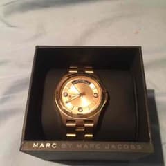 marc by marc jacobs 時計のサムネイル