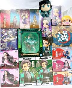 【匿名配送】鬼滅　プライズフィギュア　一番くじ　ぬい　まとめ売り　19点セット 匿名配送】鬼滅 プライズフィギュア 一番くじ ぬい まとめ売り
