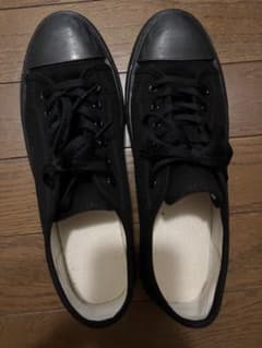 黒い靴のサムネイル