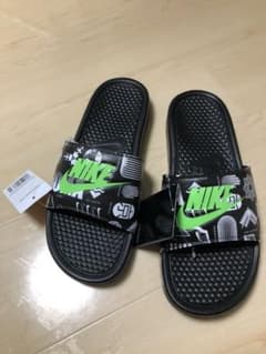 NIKE ナイキ ベナッシのサムネイル