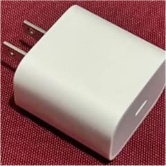 Apple純正 20W USB-C 電源アダプタのサムネイル