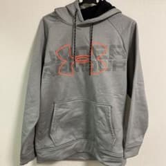 Under Armour グレー フード付きパーカーのサムネイル