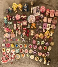 プリキュア　おもちゃ　ガチャ　フィギュアなど　まとめ売り♪のサムネイル