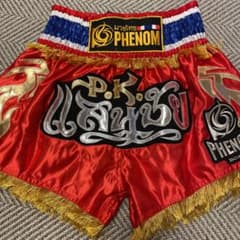 新品未使用　キックパンツ　赤　PHENOM Sサイズ　天心　未来　名高のサムネイル