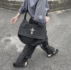 GIBOUS CROSS SNAKE HOBO BAG - メルカリ