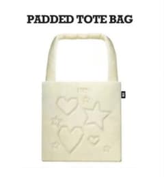 izna N/aトートバッグ　ポップアップ　PADDED TOTE BAGのサムネイル