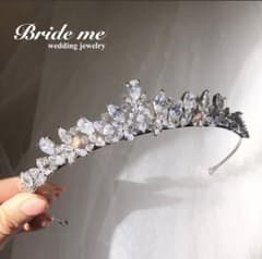 Bride me ティアラ ウェディングのサムネイル