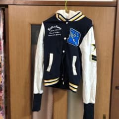 ビラボンのスタジャンのサムネイル