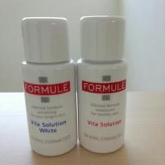 ♡プロフ必見様専用　フォルミュール　化粧液　薬用美白化粧液のサムネイル