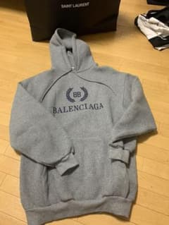 2019AW最新作 BALENCIAGA パーカー Sサイズ バレンシアガのサムネイル