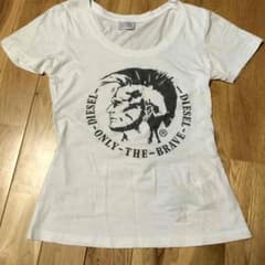 ディーゼル Tシャツのサムネイル