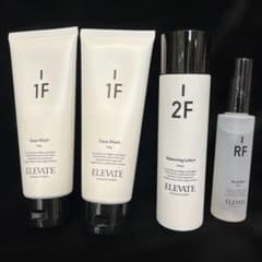 ELEVATEメンズ用フェイス、ボディケアセットのサムネイル