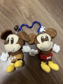 ミッキーマウス キーホルダー ２個セットディズニーのサムネイル