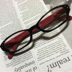 黒縁メガネ ダテメのサムネイル
