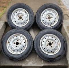 23年製！バリ溝！ダンロップウィンターマックス WM02 145/80R13 軽 23年製！バリ溝！ダンロップウィンターマックス WM02 145/80R13 軽