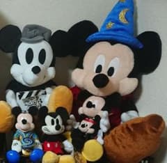 ディズニー ミッキー ぬいぐるみのサムネイル
