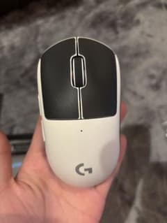 ロジクール G PRO SUPERLIGHT ホワイトのサムネイル
