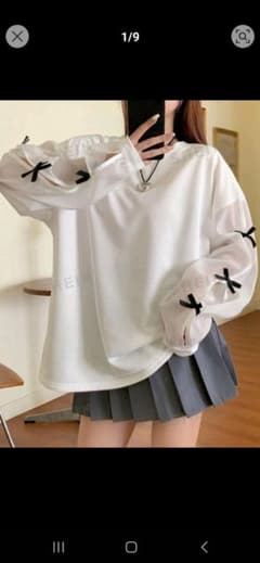 リボン付き白長袖Tシャツのサムネイル