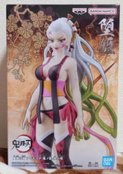 鬼滅の刃　堕姫　フィギュアのサムネイル