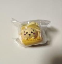 うさぎ ちいかわ　マカロン　ガチャガチャ　新品未開封のサムネイル