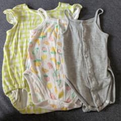 ロンパース　70サイズ　女の子　まとめ売りのサムネイル