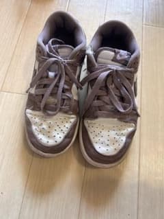 NIKE キッズスニーカー ローカット 23.5センチのサムネイル
