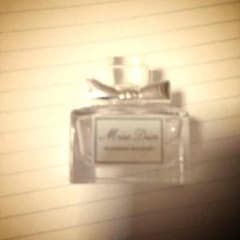 Miss Dior BLOOMING BOUQUET 5mlのサムネイル