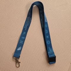 【新品】大阪　万博 サウジアラビア館 キャンドル リヤド大＋ネックストラップ 美品】大阪関西万博 EXPO2025 サウジアラビア ネックストラップ - メルカリ